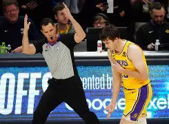 艾尚娱乐官方app-离谱！今夜洛杉矶湖人调整名单以备中超清晨阿森纳备战CBA季后赛，清晨纽卡斯尔调整名单以备NBA季后赛的简单介绍