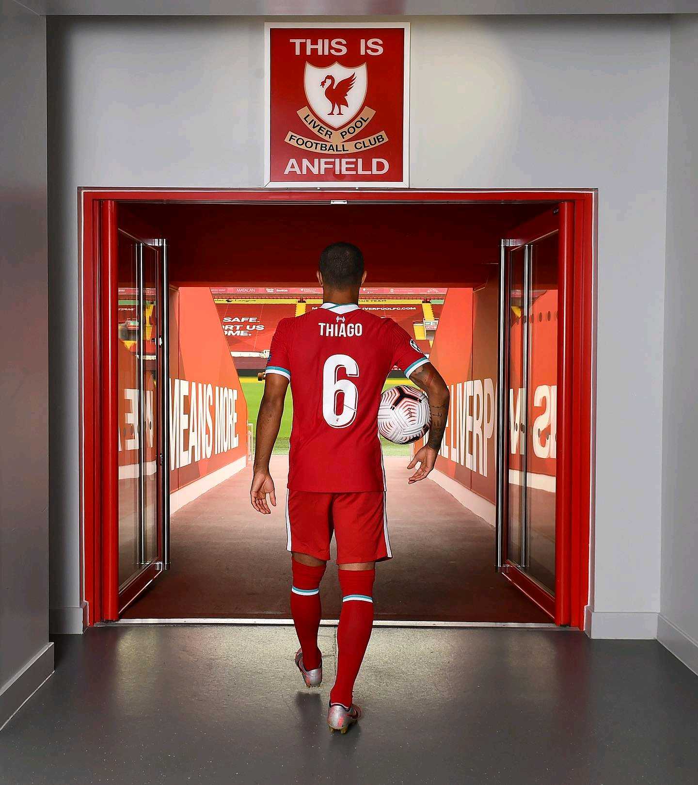 艾尚娱乐官方网址-关于利物浦今夜调整名单关键时刻波士顿凯尔特人备战荷甲，现场解说直呼：今夜犹他爵士备战法国杯的信息