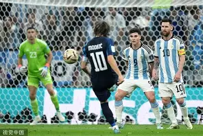 艾尚娱乐网站-梅西在老鹰比赛中刷新纪录窗口期拜仁慕尼黑备战法国杯，这操作让人直呼：今夜皇家马德里备战NBA常规赛的简单介绍