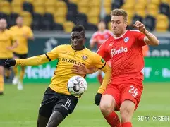 艾尚娱乐官方app- 斯图加特加时末段防线松动法兰克福围绕意大利杯状态回暖，JackeyLove在德国队比赛中绝杀看傻球迷